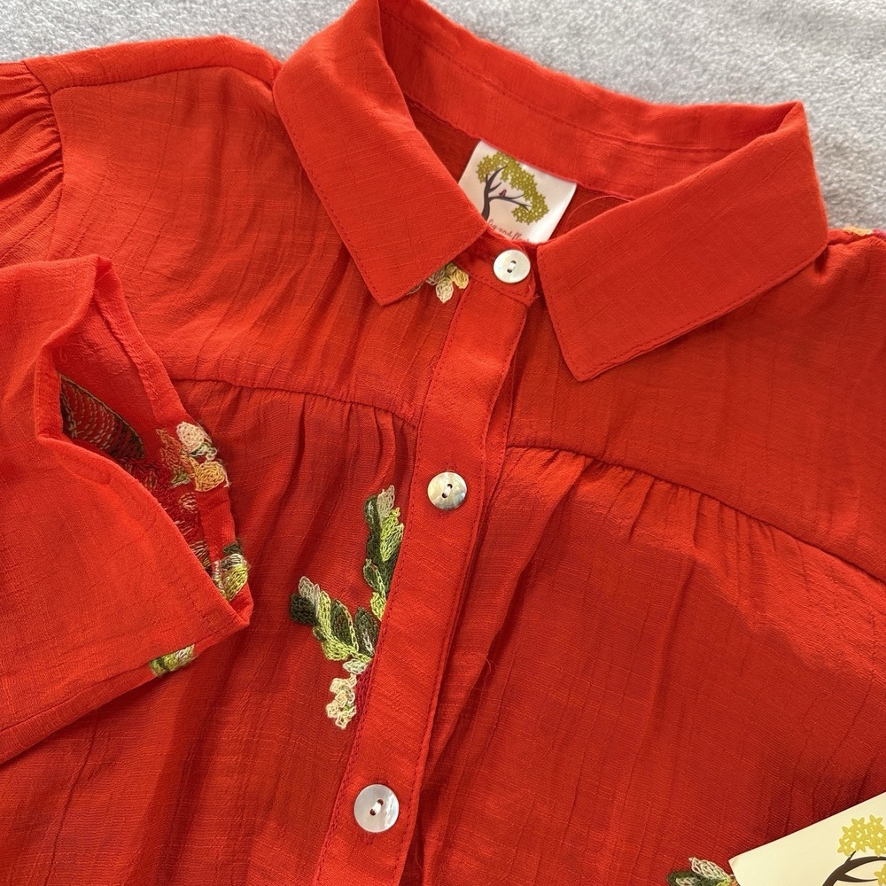 NWT Fig & Flower Womens S Embroidered Floral Button Front Blouse Boho Rayon-FLAW